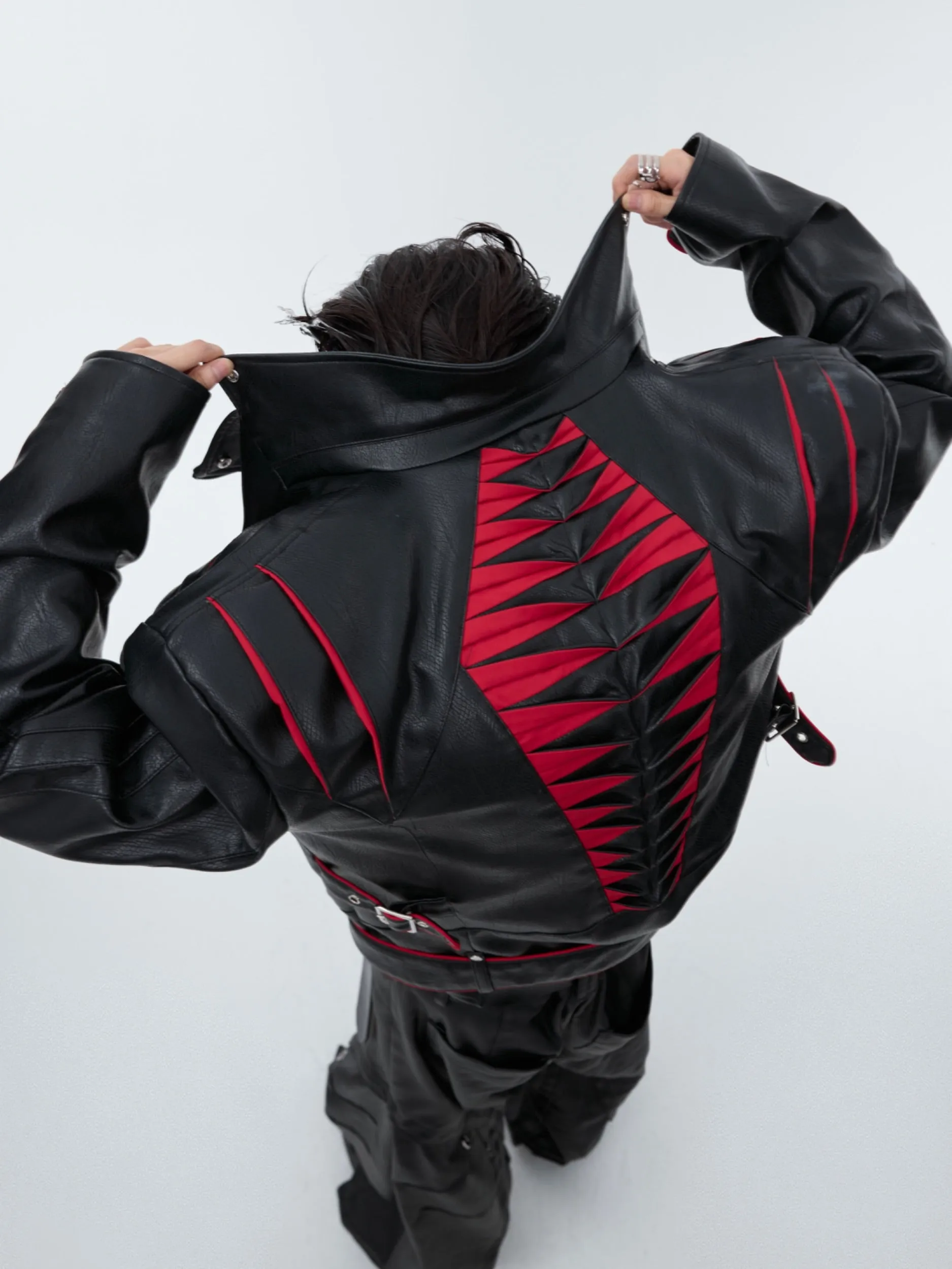 【24s Sep.】Pleated Spine Graphic Cropped Leather Biker Jacket