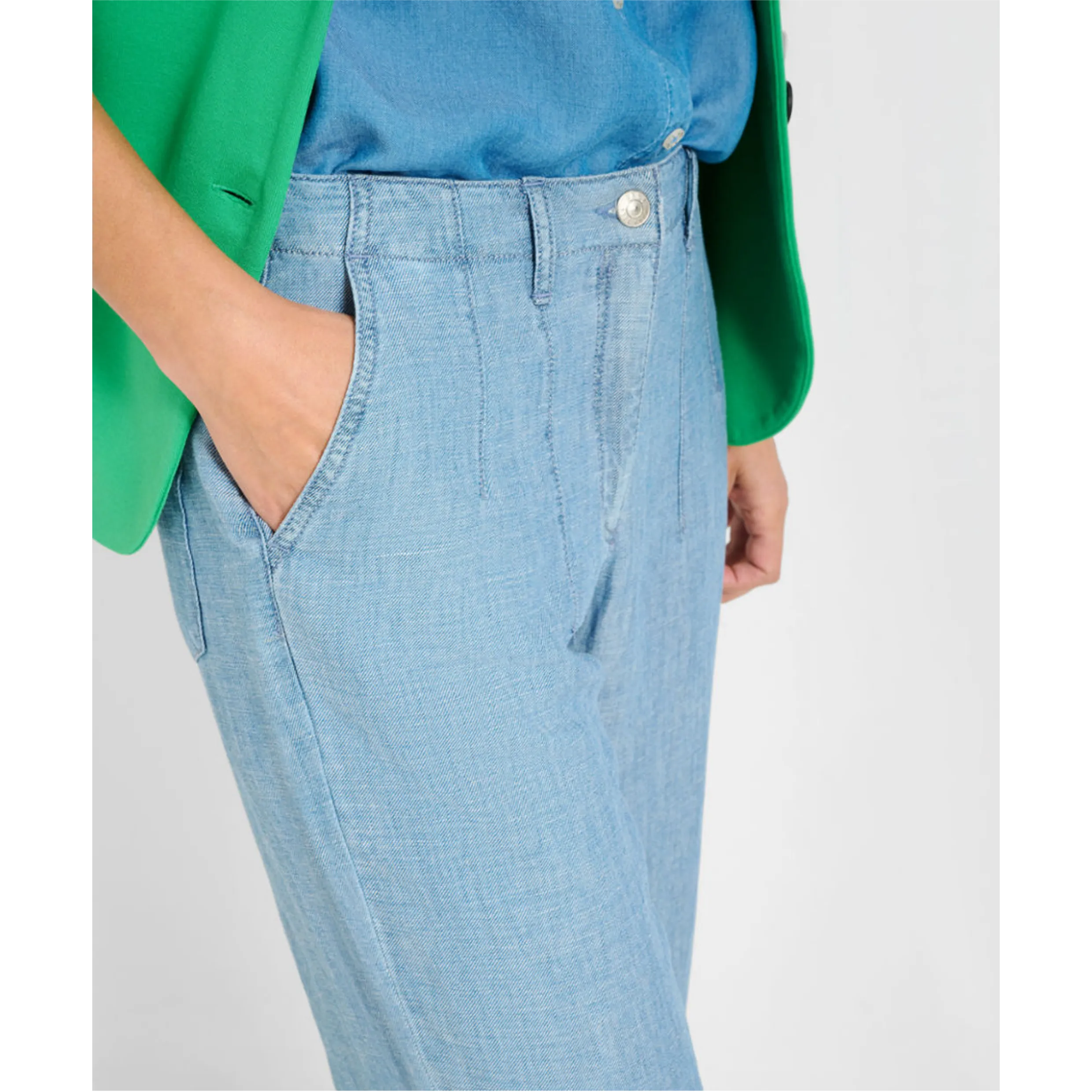 Brax Culottes in Lightweight denim Maine S Clean Light Blue 74-7608