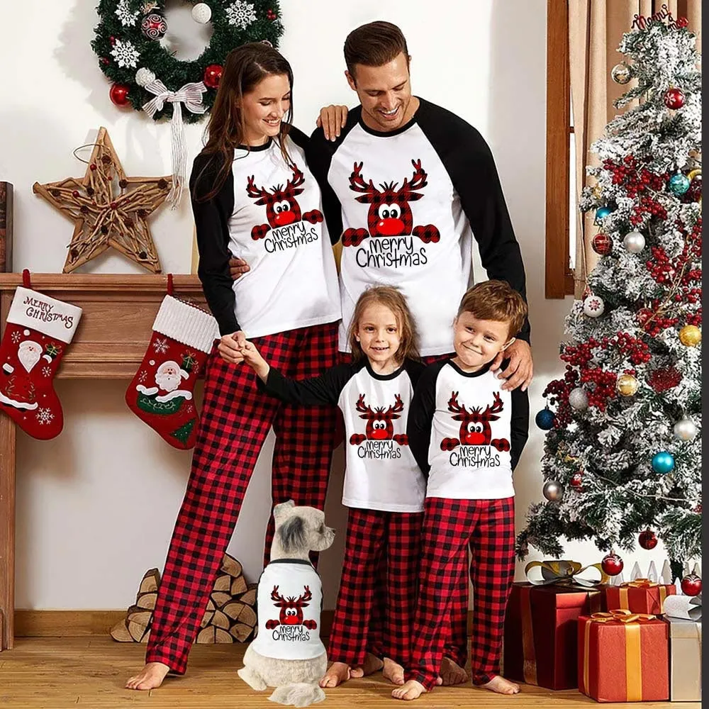 Christmas Pajamas Matching Family Pyjamas New Year Sleepwear Mommy and Me Clothing Boy Girl T-shirt Pants Suit Baby Romper Look Sleepwear