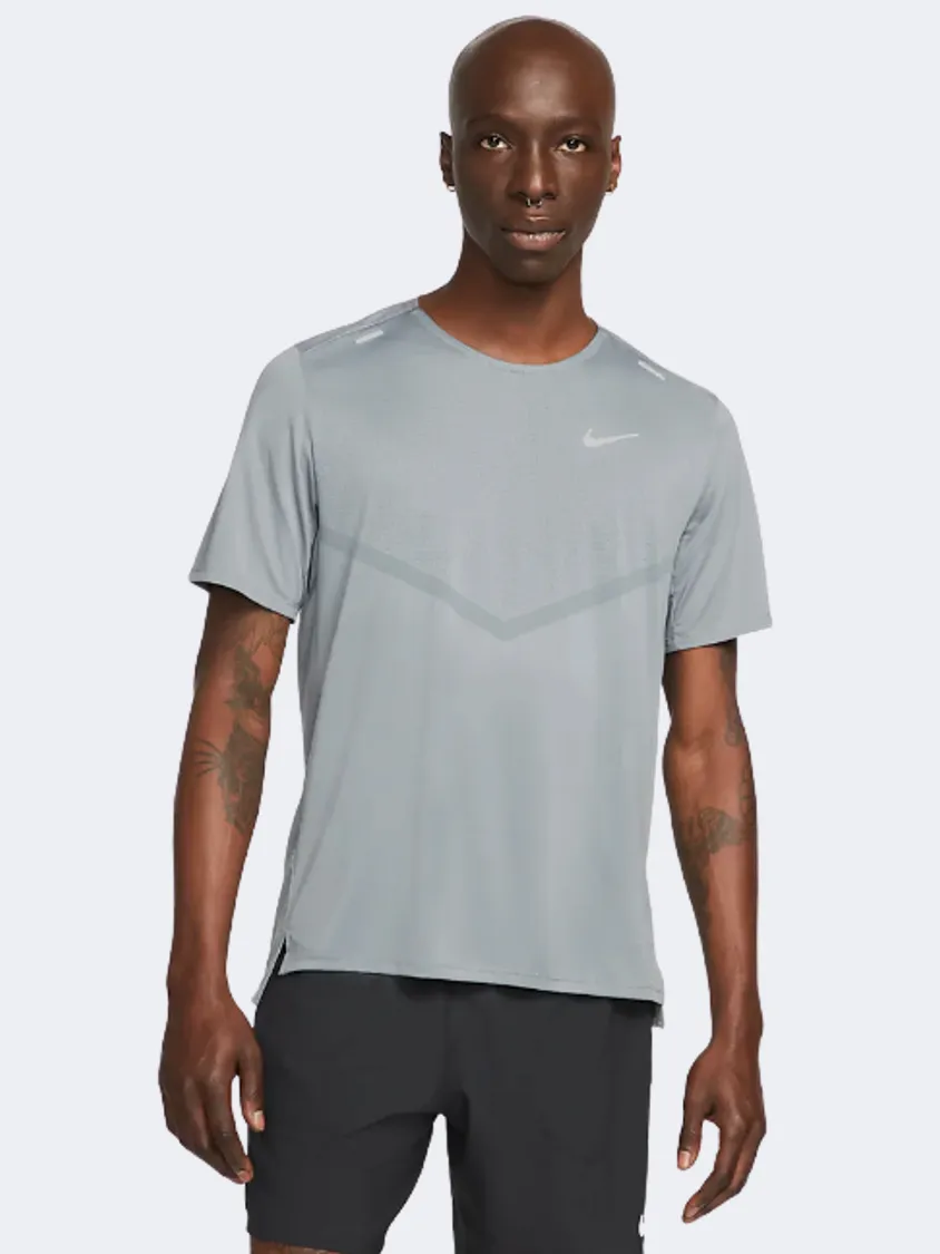 Nike Dri-Fit Rise 365 Men Running T-Shirt Grey