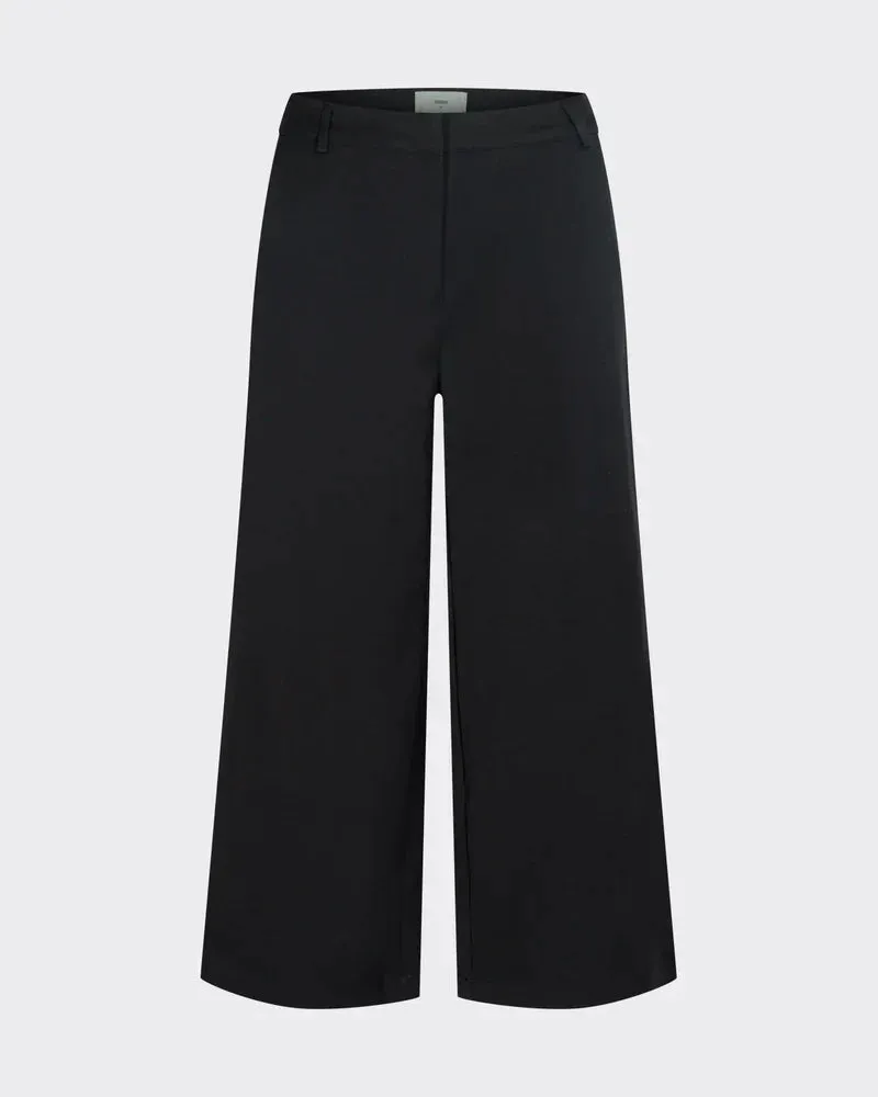 The Culotta 2.0 Pant by Minimum - Black - PLUS