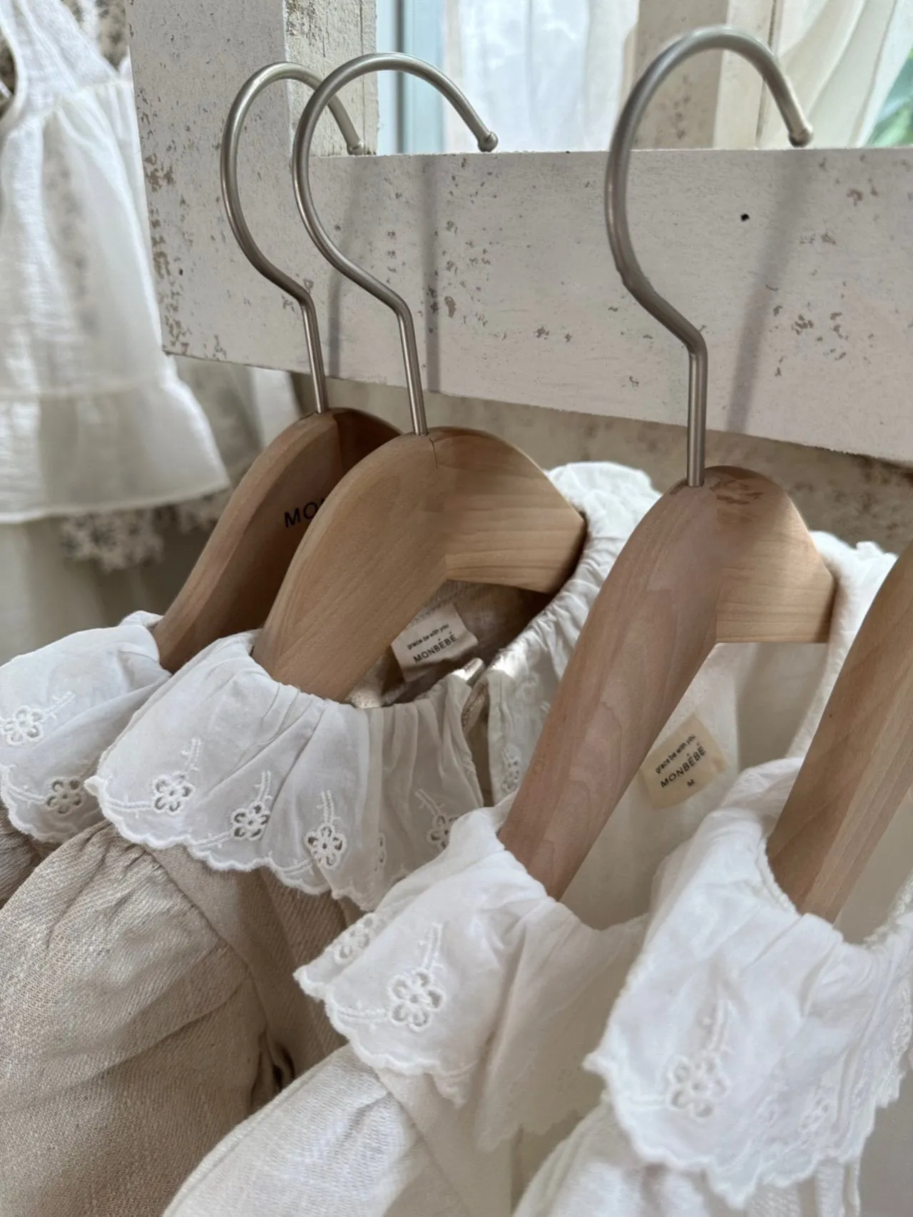 Vera Pintuck Linen Dress_Beige