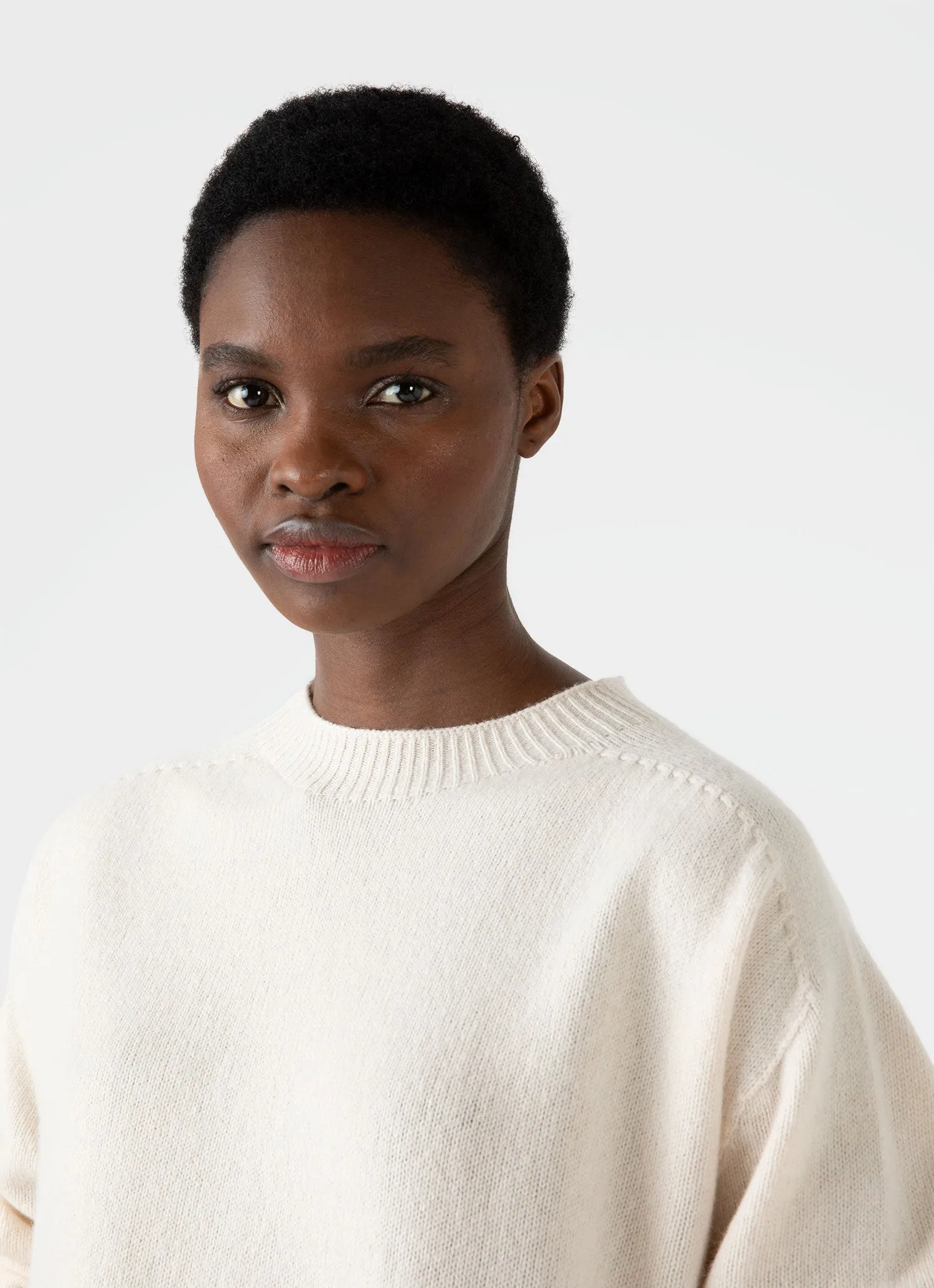 Women's Lambswool Crewneck Jumper in Ecru