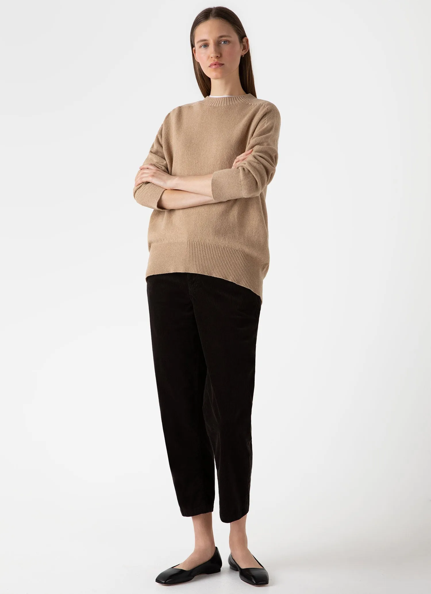 Women's Lambswool Crewneck Jumper in Light Camel